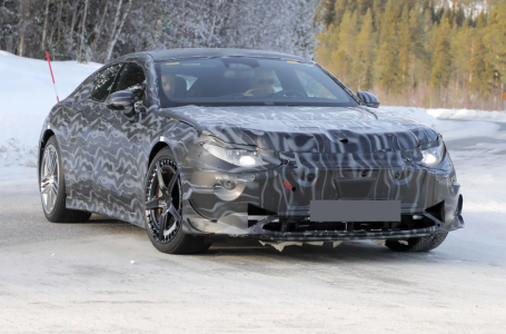 Nuova AMG GT elettrica